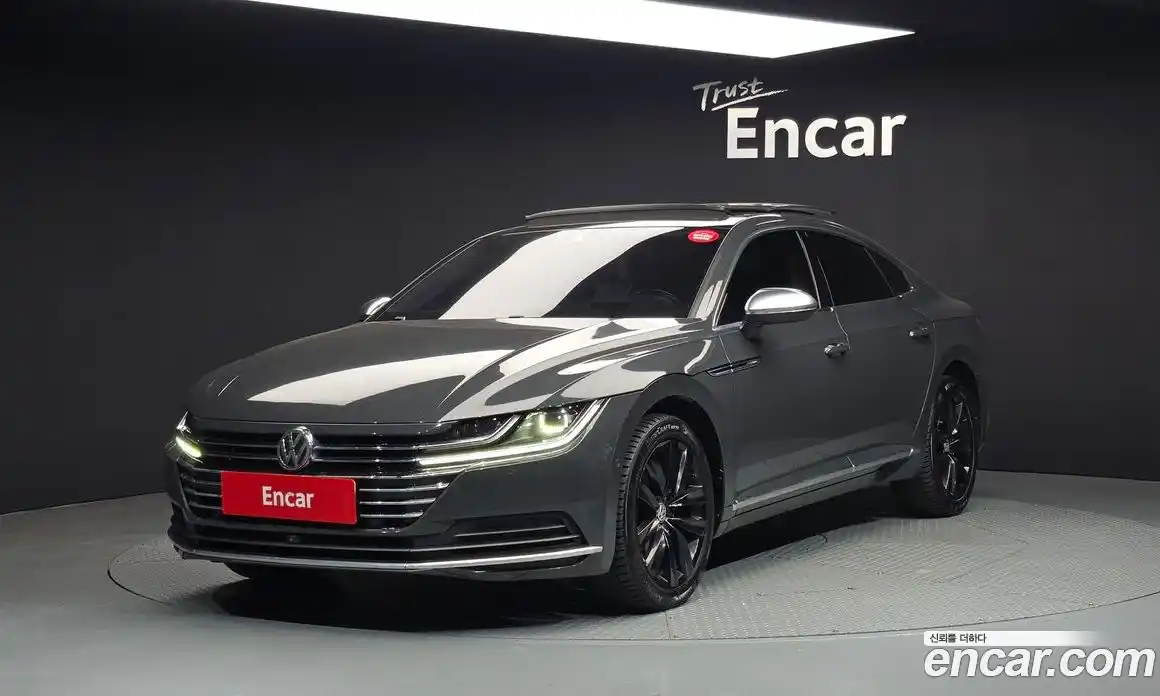Volkswagen Arteon 2019 2.0 Автомат в Москве № 400902, фото 1