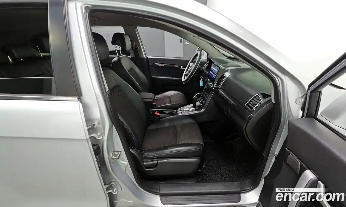 Chevrolet Captiva 2015 2.2 Автомат в Москве № 40932, фото 10