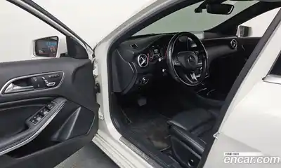 Mercedes-Benz A-Class 2016 1.6 Автомат в Москве № 412678, миниатюра 10
