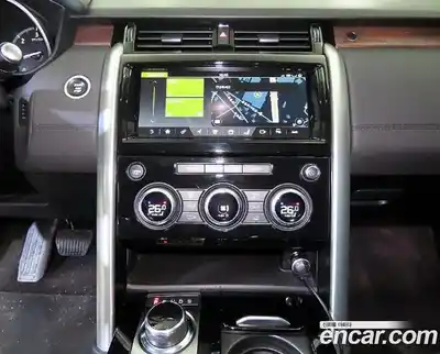 Land Rover Discovery 2017 3.0 Автомат в Москве № 416655, миниатюра 11