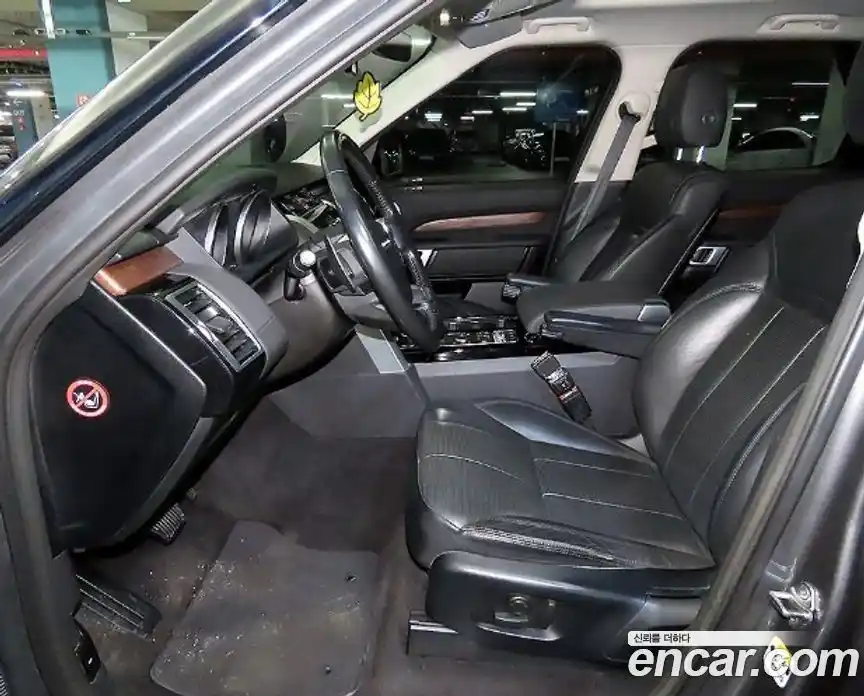 Land Rover Discovery 2017 3.0 Автомат в Москве № 416655, фото 6