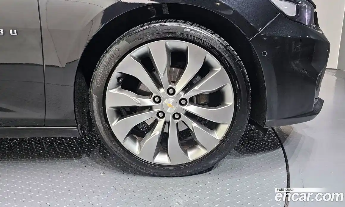 Chevrolet Malibu 2017 2.0 Автомат в Москве № 42375, фото 4