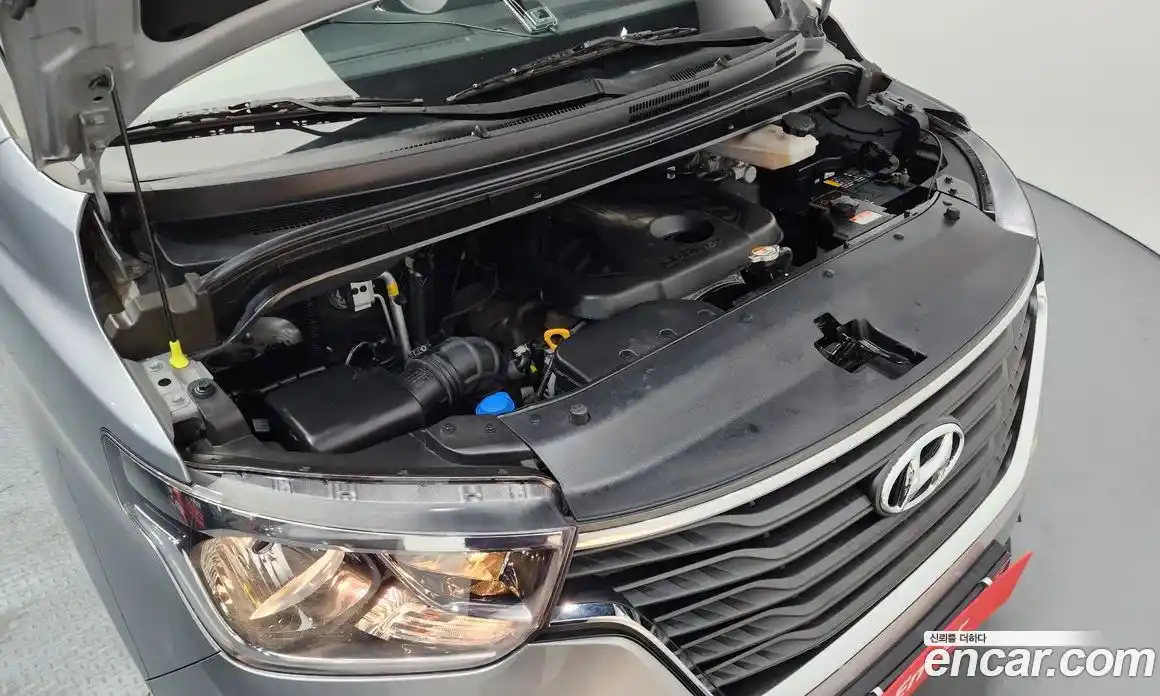 Hyundai Starex 2021 2.5 Автомат в Москве № 43321, фото 18