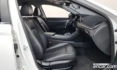 Hyundai Sonata 2020 2.0 Автомат в Москве № 44702, миниатюра 9