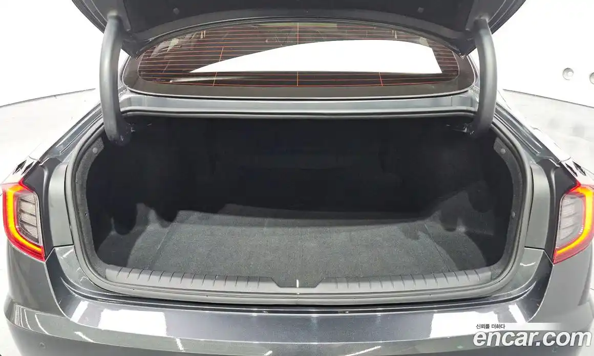 Hyundai Sonata 2022 2.0 Автомат в Москве № 45287, фото 20