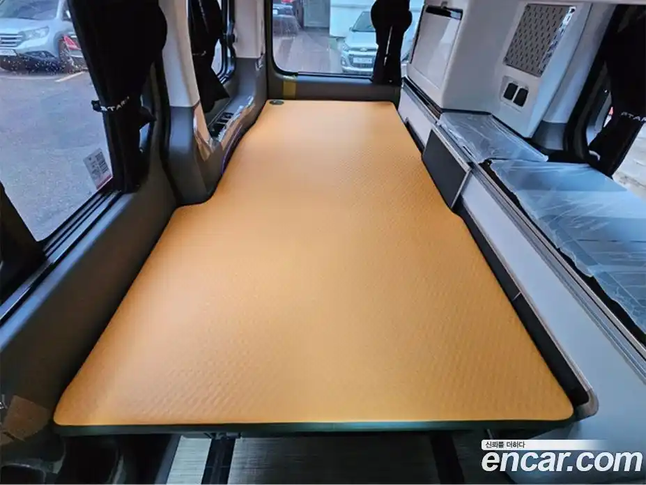 Hyundai Staria 2025 2.2 Автомат в Москве № 47607, фото 4