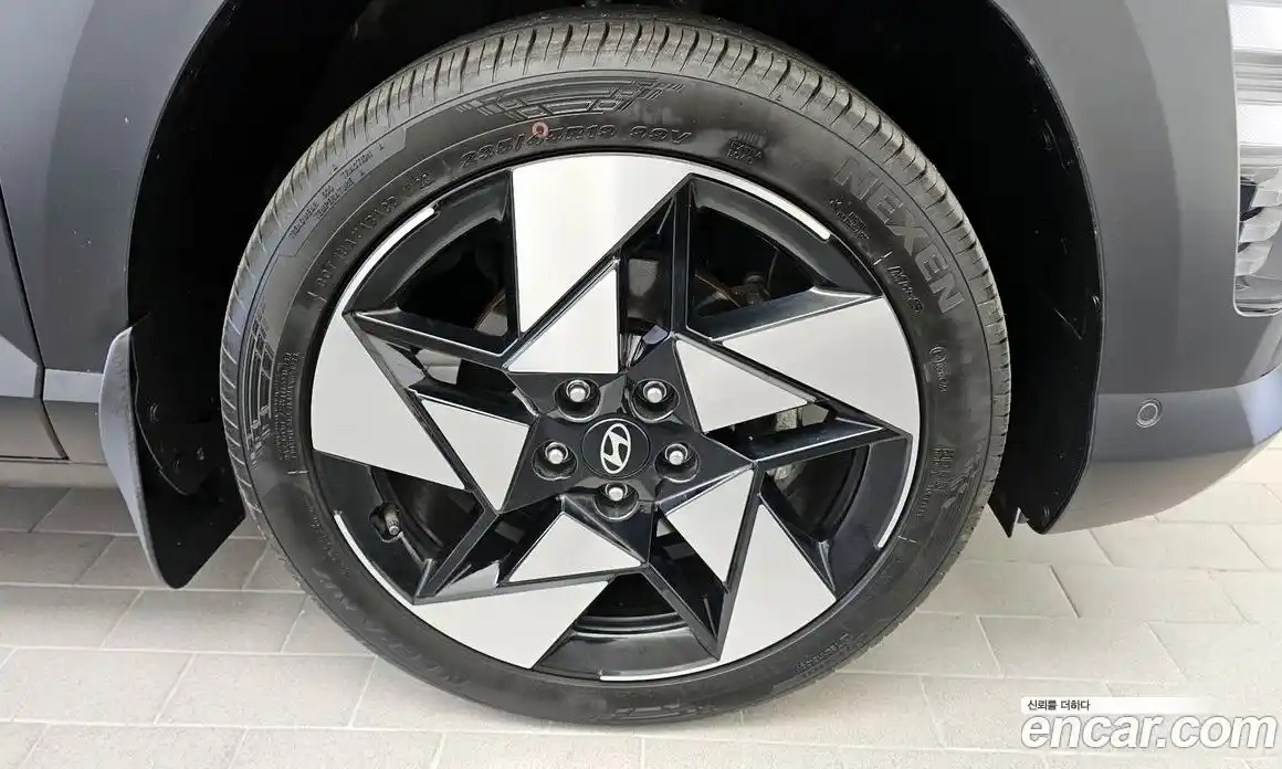 Hyundai Kona 2023 1.6 Автомат в Москве № 49010, фото 1