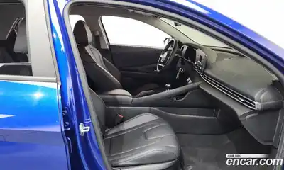 Hyundai Avante 2021 1.6 Механическая в Москве № 49125, миниатюра 11