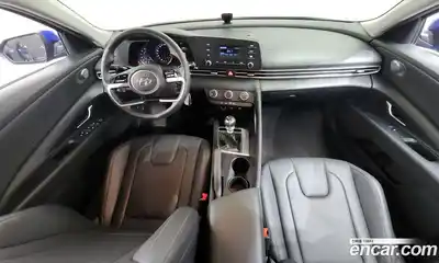 Hyundai Avante 2021 1.6 Механическая в Москве № 49125, миниатюра 7