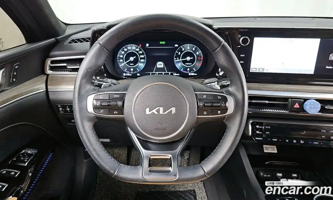 Kia K5 2022 1.6 Автомат в Москве № 50954, фото 13