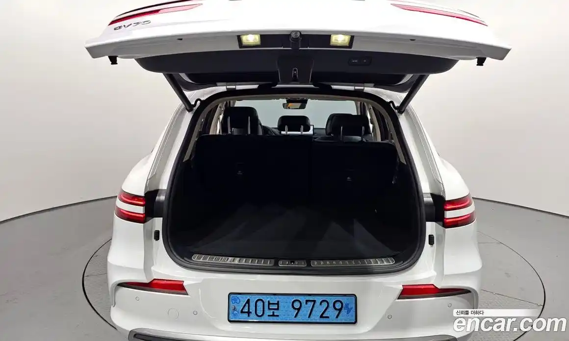 Genesis GV70 2022 0.1 Автомат в Москве № 56932, фото 20