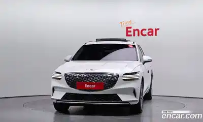 Genesis GV70 2022 0.1 Автомат в Москве № 56932, миниатюра 3