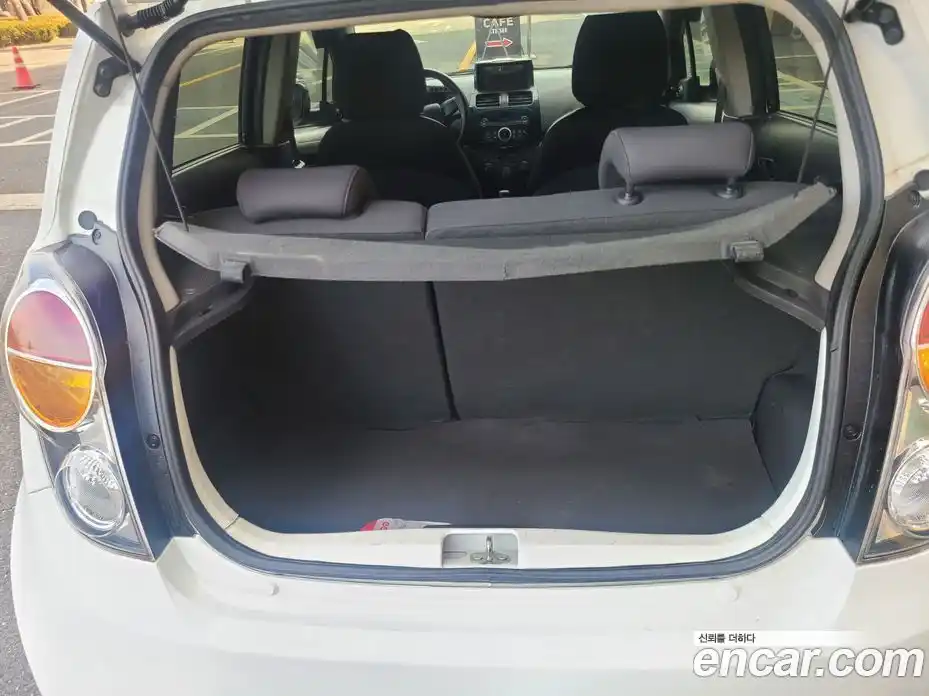 Chevrolet Spark 2012 1.0 Механическая в Москве № 98796, фото 17