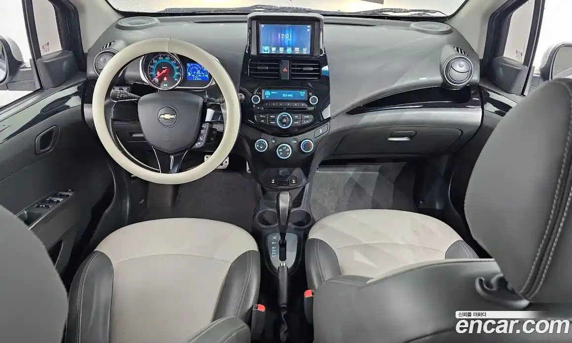 Chevrolet Spark 2015 1.0 Автомат в Москве № 99130, фото 18