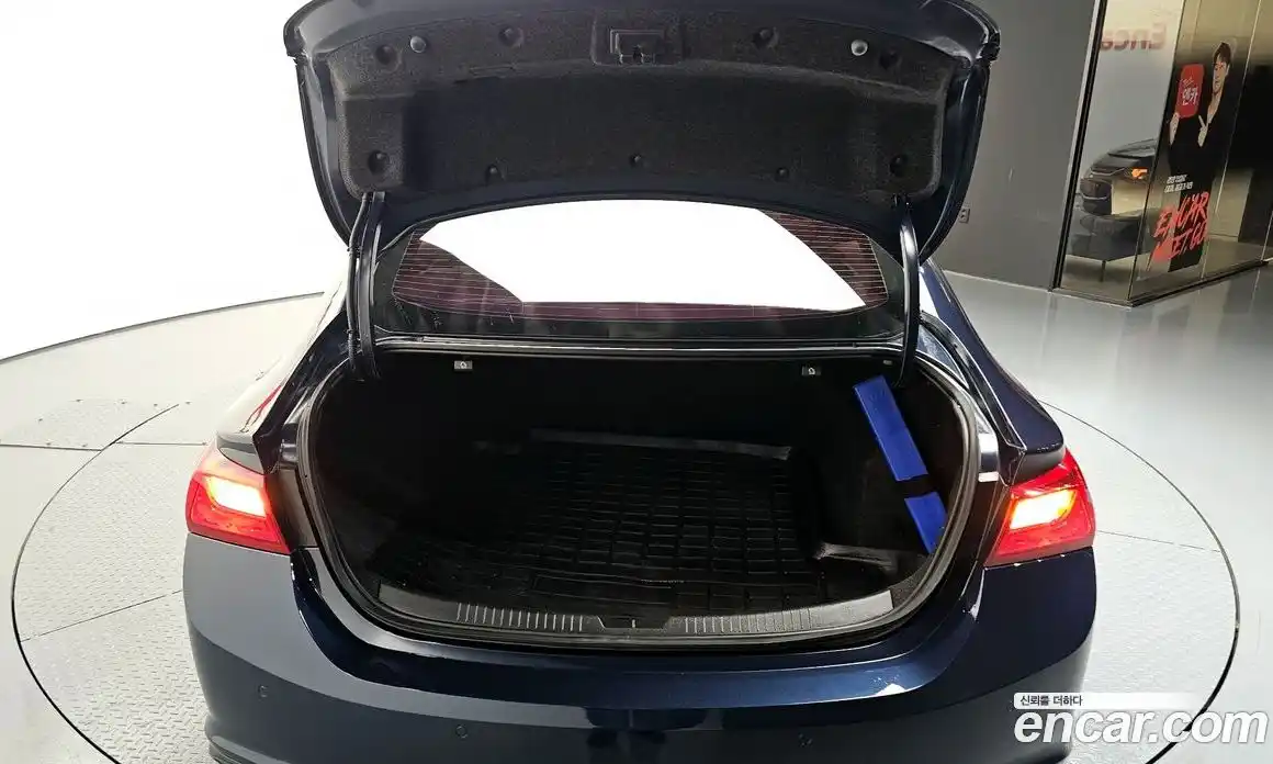 Chevrolet Malibu 2017 1.5 Автомат в Москве № 103416, фото 13