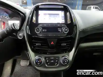 Chevrolet Spark 2019 1.0 Автомат в Москве № 103869, миниатюра 11