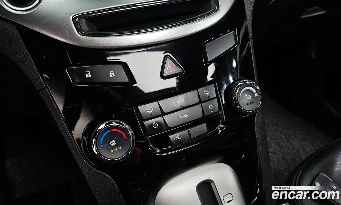 Chevrolet Orlando 2015 2.0 Автомат в Москве № 103945, фото 11