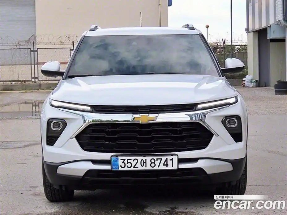 Chevrolet TrailBlazer 2024 1.3 Автомат в Москве № 104156, фото 1