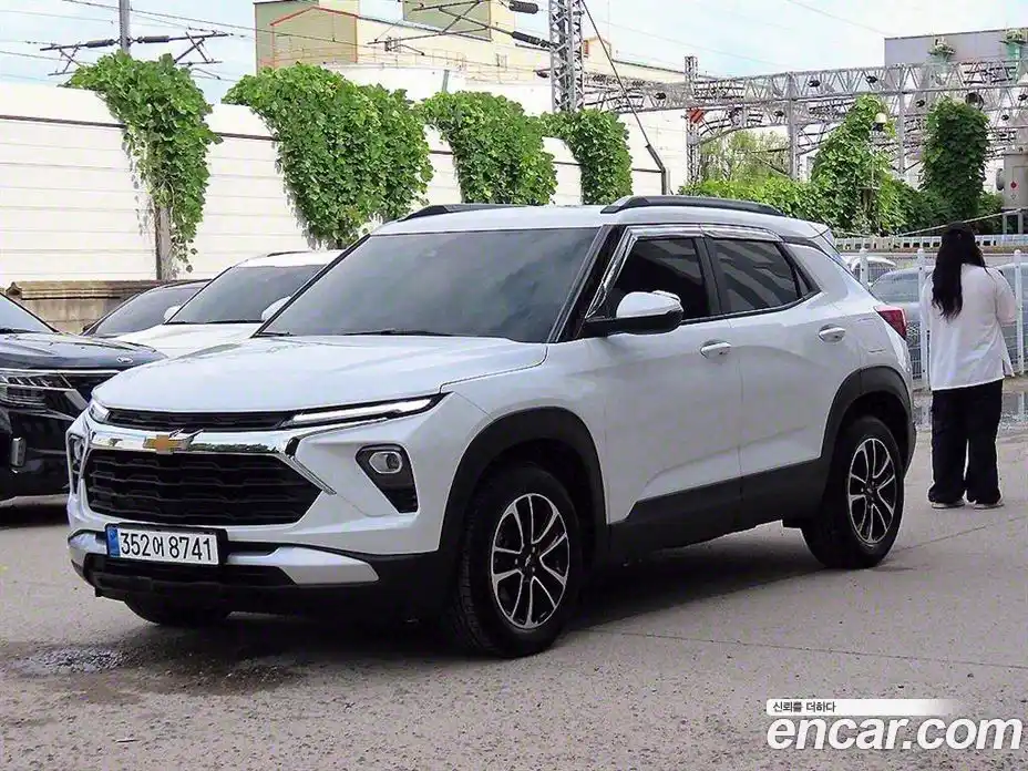 Chevrolet TrailBlazer 2024 1.3 Автомат в Москве № 104156, фото 2