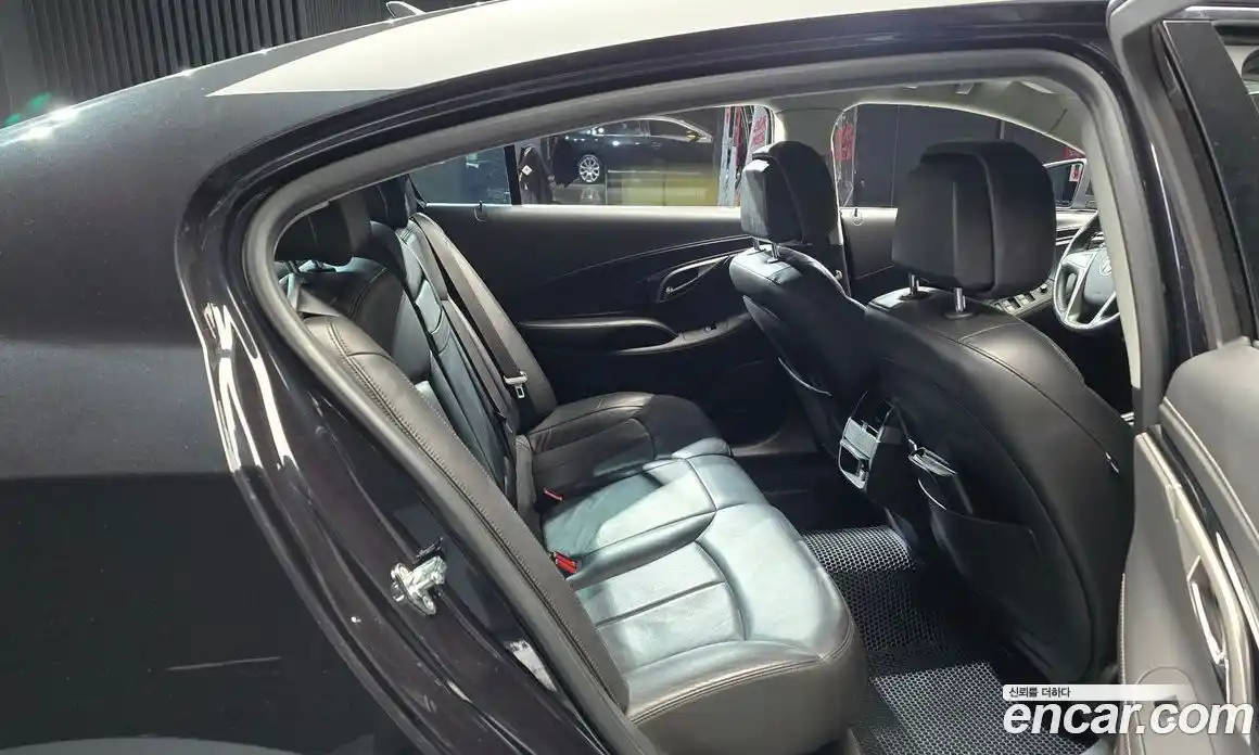 Chevrolet Alpheon 2011 3.0 Автомат в Москве № 105954, фото 6