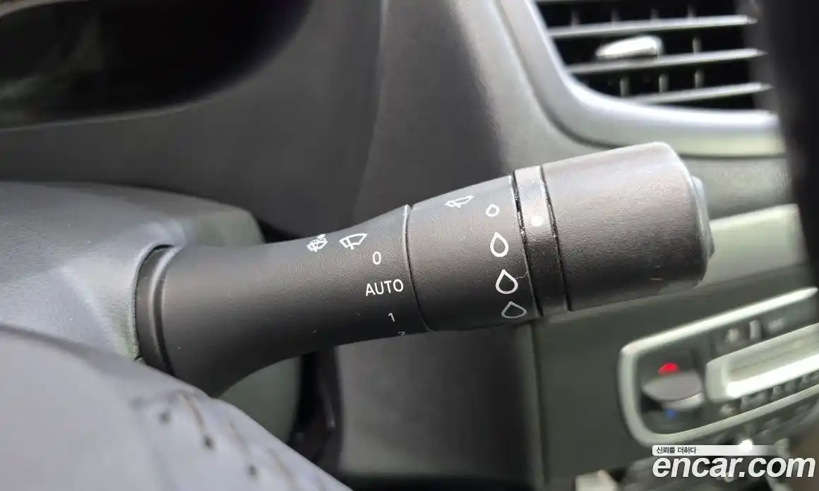 Renault SM3 2018 Автомат в Москве № 106184, фото 16