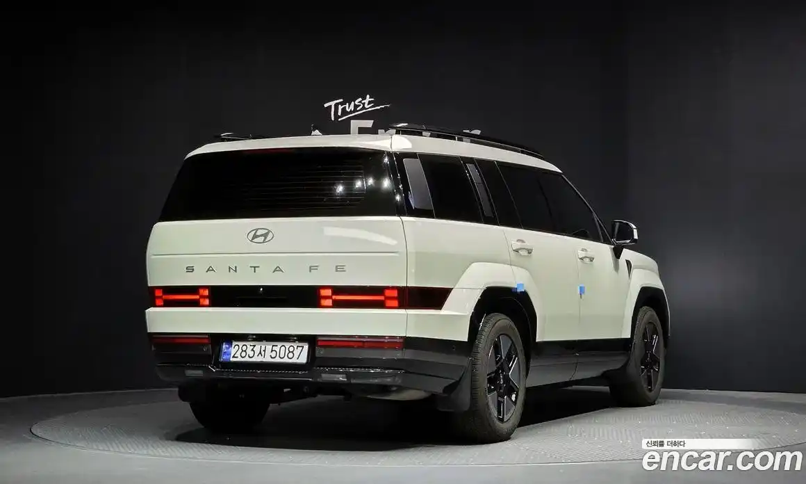 Hyundai Santa Fe 2024 1.6 Автомат в Москве № 108225, фото 13