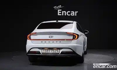 Hyundai Sonata 2020 2.0 Автомат в Москве № 108492, миниатюра 10