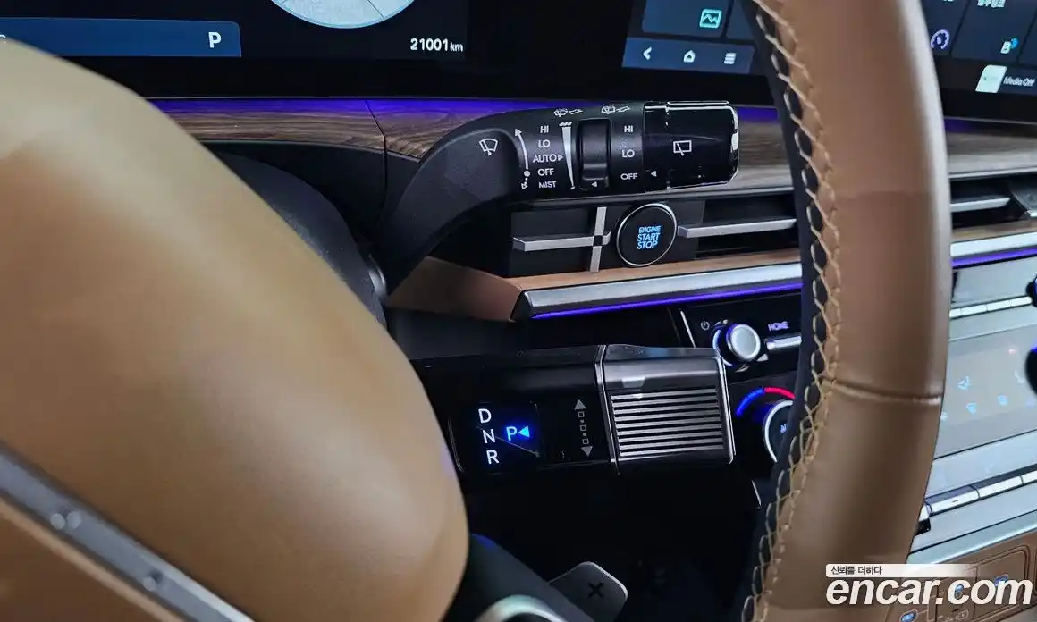 Hyundai Santa Fe 2024 2.5 Автомат в Москве № 108534, фото 11