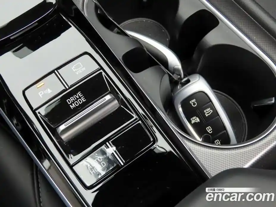 Hyundai Sonata 2023 2.0 Автомат в Москве № 109445, фото 11