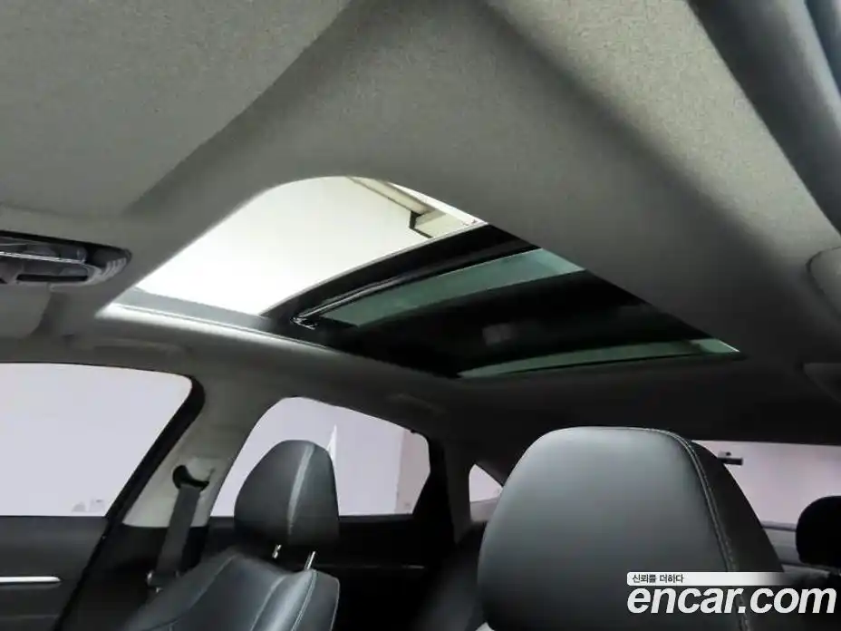 Hyundai Sonata 2023 2.0 Автомат в Москве № 109445, фото 16