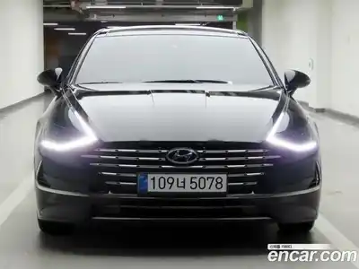 Hyundai Sonata 2023 2.0 Автомат в Москве № 109445, миниатюра 2