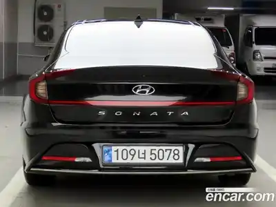 Hyundai Sonata 2023 2.0 Автомат в Москве № 109445, миниатюра 3
