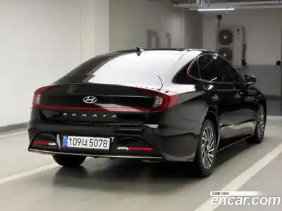 Hyundai Sonata 2023 2.0 Автомат в Москве № 109445, миниатюра 4