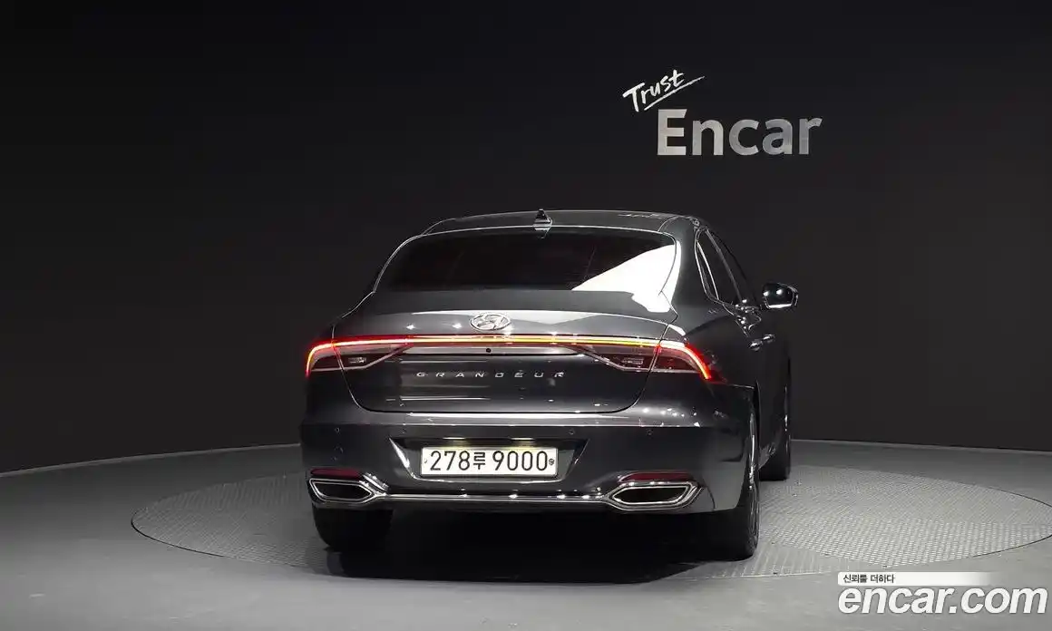 Hyundai Grandeur 2020 2.5 Автомат в Москве № 113077, фото 19