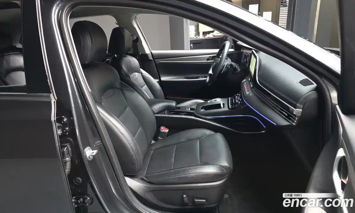 Hyundai Grandeur 2020 2.5 Автомат в Москве № 113077, фото 20