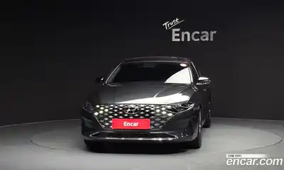 Hyundai Grandeur 2020 2.5 Автомат в Москве № 113077, миниатюра 5