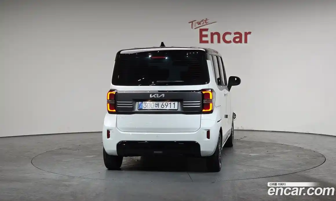 Kia Ray 2025 1.0 Автомат в Москве № 115582, фото 11