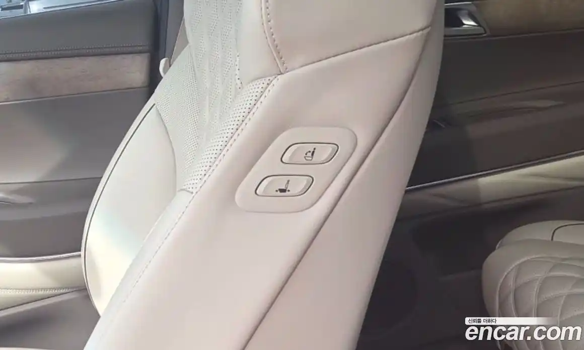 Genesis GV80 2022 2.5 Автомат в Москве № 117230, фото 17