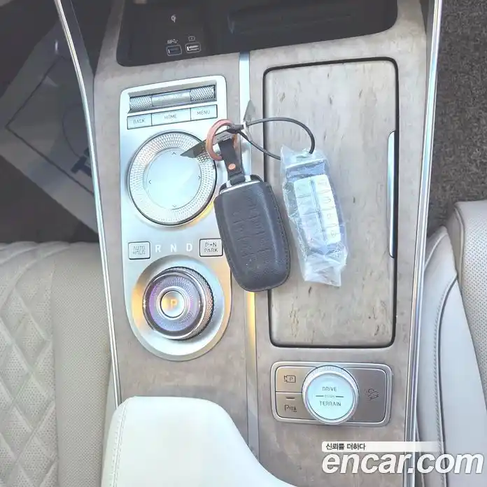 Genesis GV80 2022 2.5 Автомат в Москве № 117230, фото 9