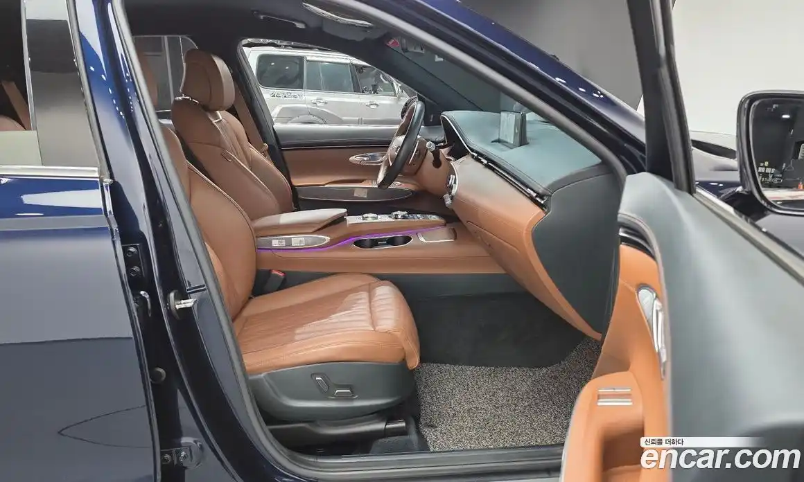 Genesis GV70 2022 2.5 Автомат в Москве № 117847, фото 10