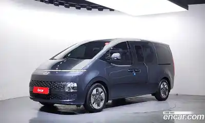 Hyundai Staria, 2025
