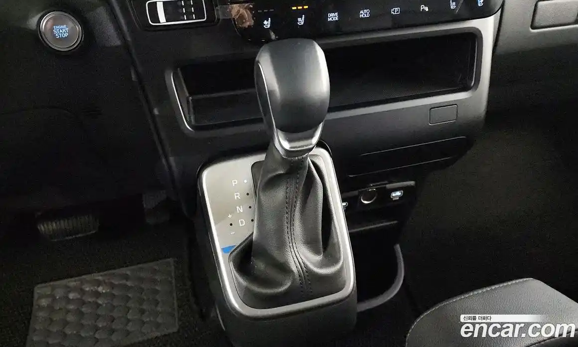 Hyundai Staria 2025 2.2 Автомат в Москве № 119839, фото 9