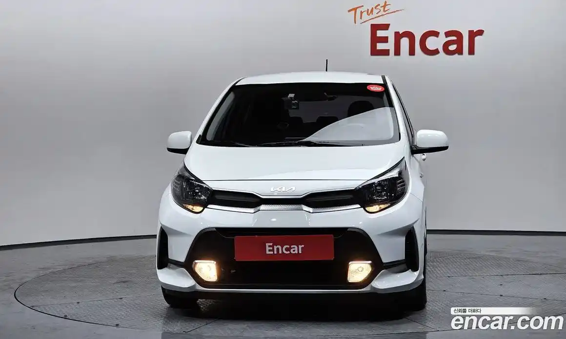 Kia Morning 2022 1.0 Автомат в Москве № 120165, фото 10