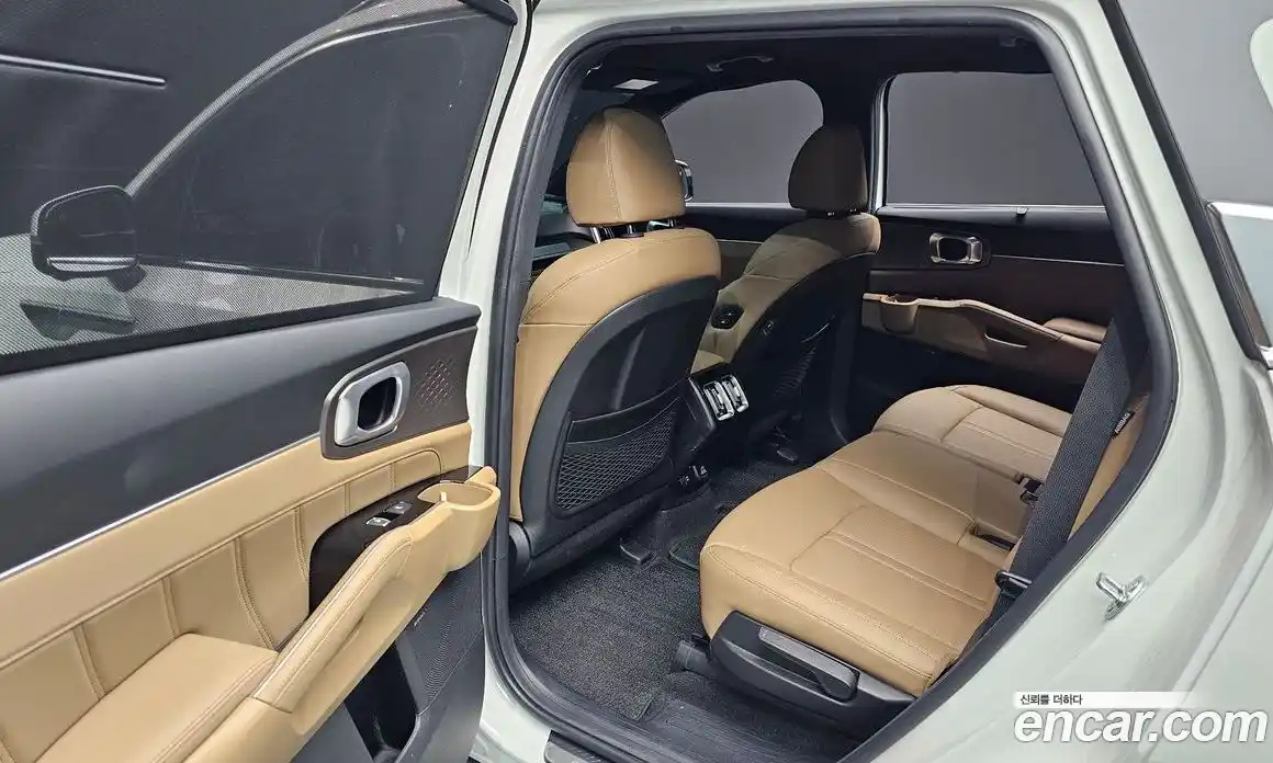 Kia Sorento 2024 1.6 Автомат в Москве № 120378, фото 3