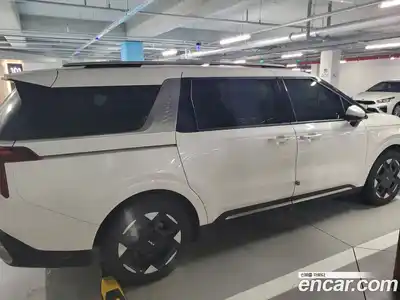 Kia Canival, 2025