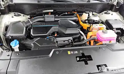 Hyundai Santa Fe 2024 1.6 Автомат в Москве № 125013, миниатюра 6