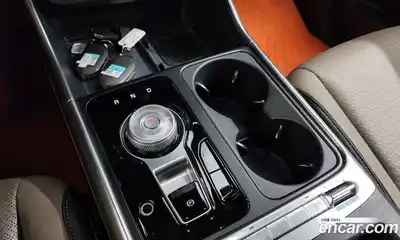 Kia Canival 2025 3.5 Автомат в Москве № 128801, миниатюра 9