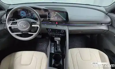 Hyundai Avante 2023 1.6 Автомат в Москве № 129266, миниатюра 7