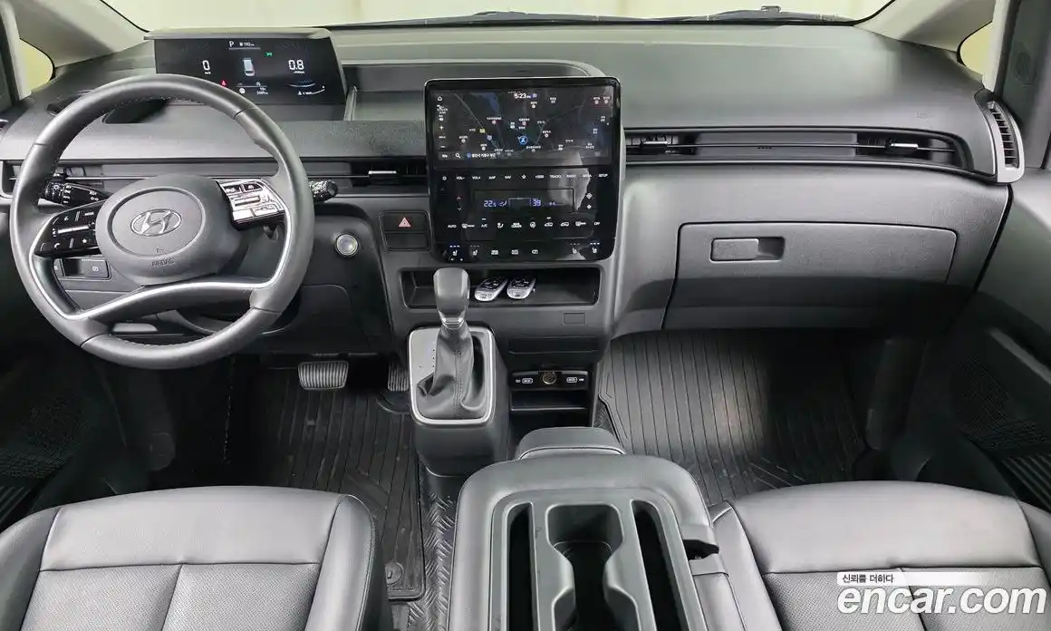 Hyundai Staria 2022 2.2 Автомат в Москве № 129675, фото 13