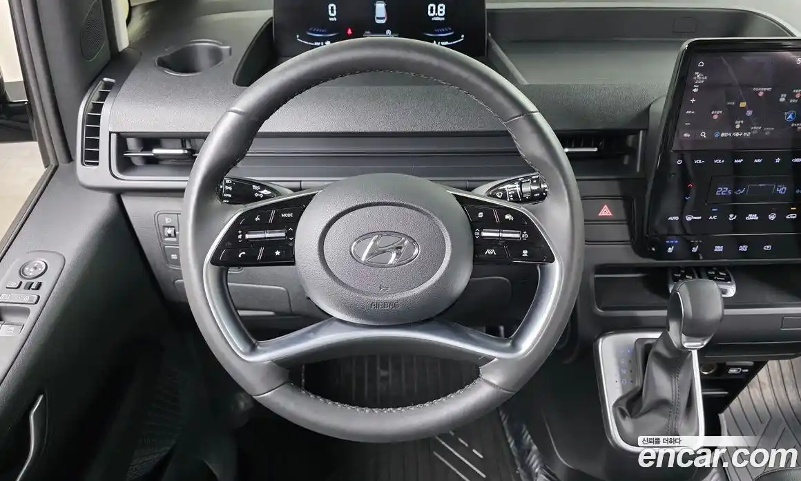 Hyundai Staria 2022 2.2 Автомат в Москве № 129675, фото 9